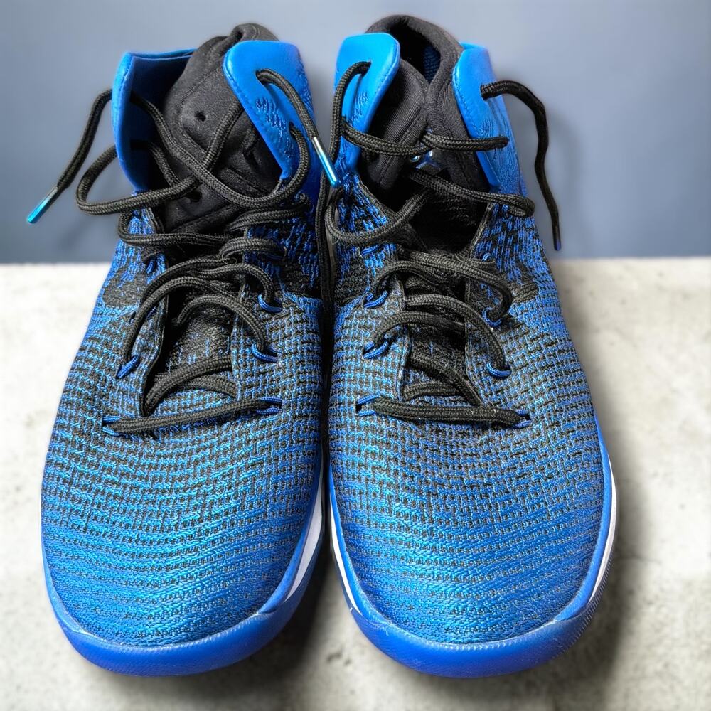 COA Men's 10.5 NIKE AIR JORDAN  XXXI Royal Blue Mid Top Basketball Sneakers EUC